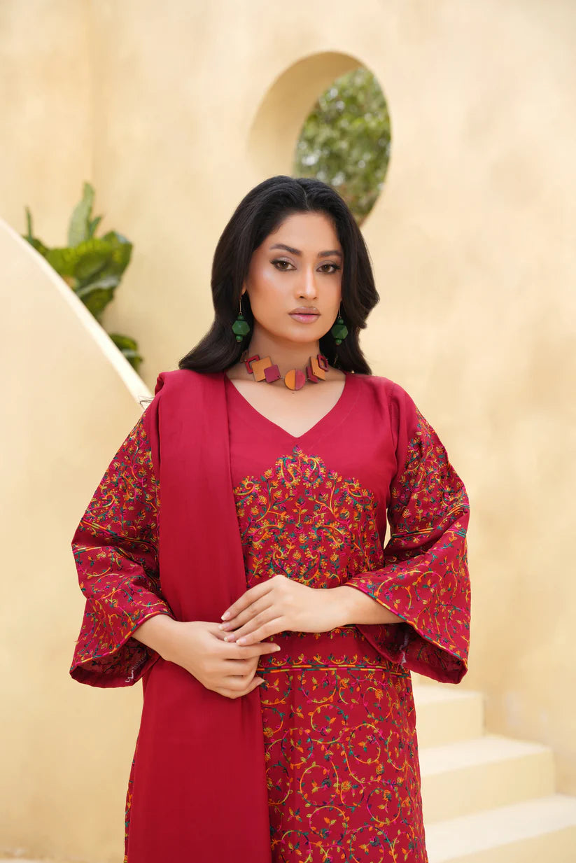 Gulaal Maroon 3PC Suit – Rich, Elegant & Festive Ready ❤️✨