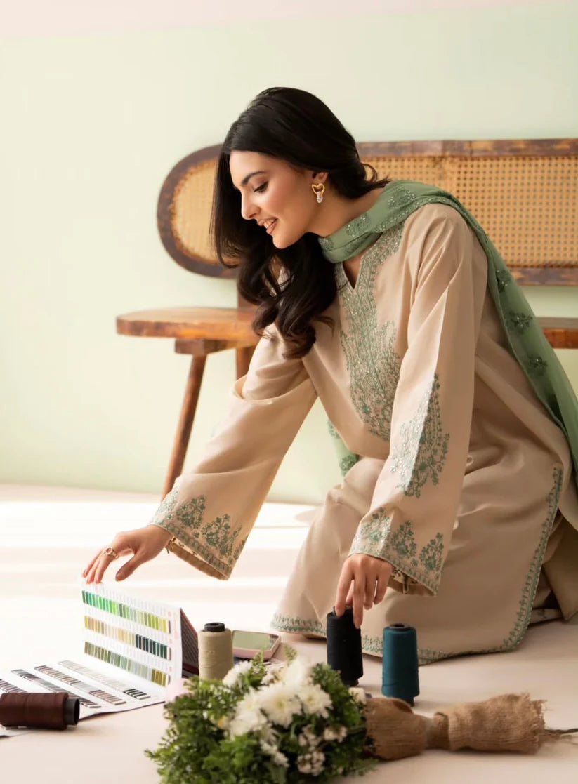 Khajista 3PC Suit – Timeless Elegance with Graceful Charm ✨