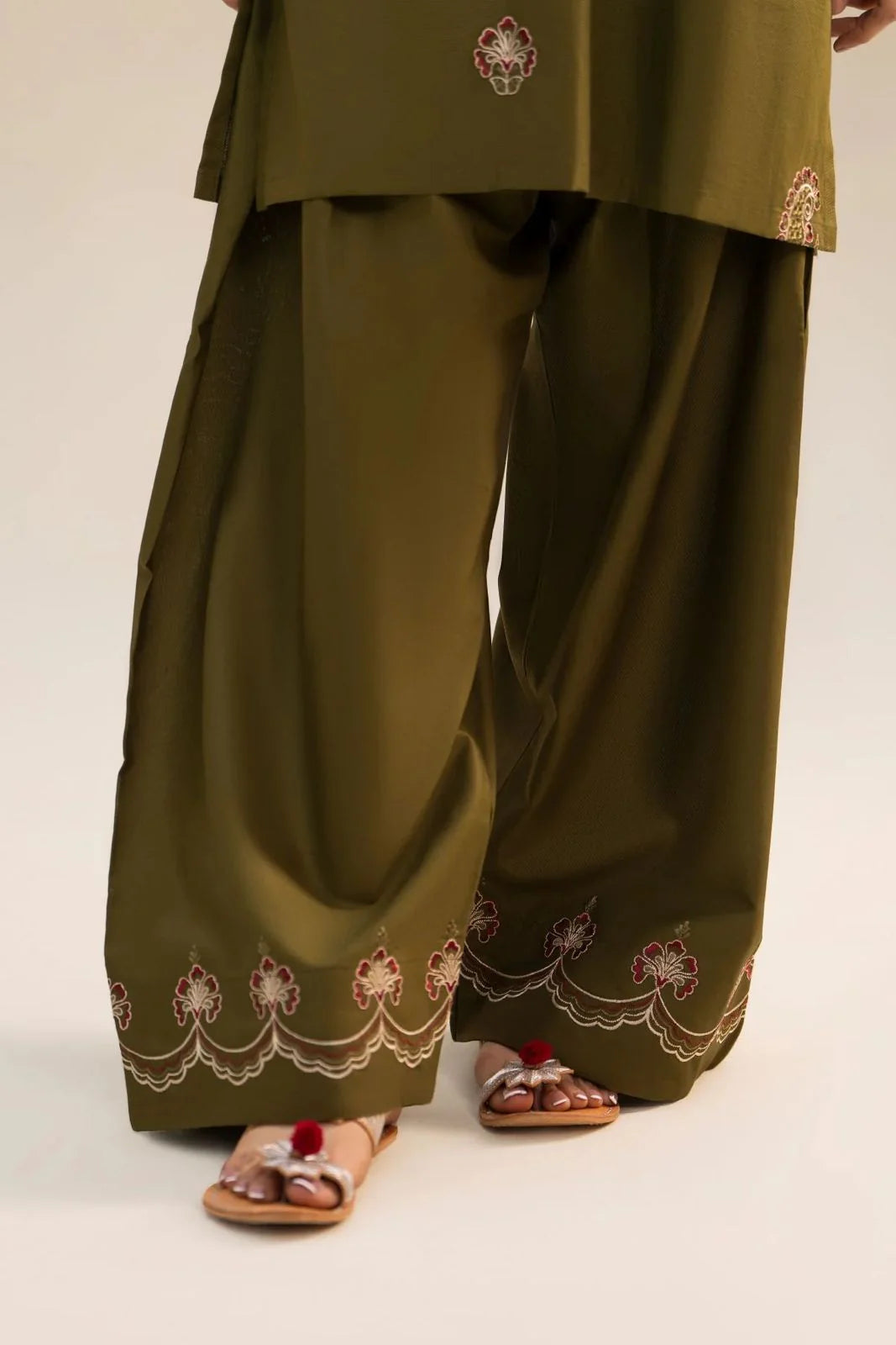 Kosar Premium 2PC – Stylish Ready-to-Wear Outfit ✨